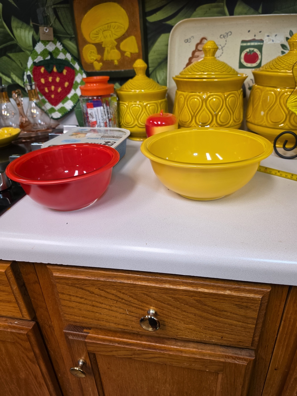 Pyrex Red and Yellow Mixing Bowls Set